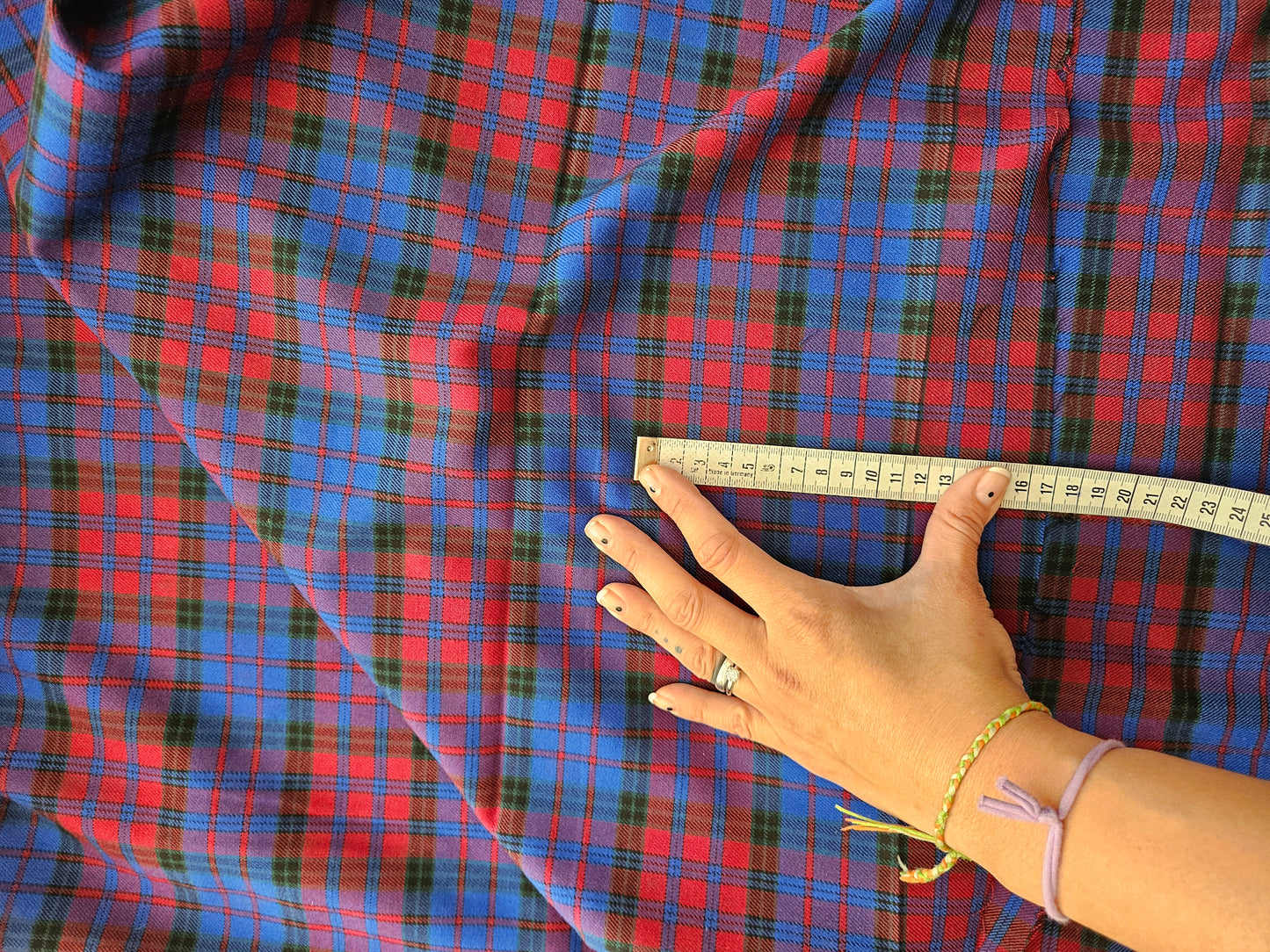 Burgundy & Navy Heritage Check Stretch Woven